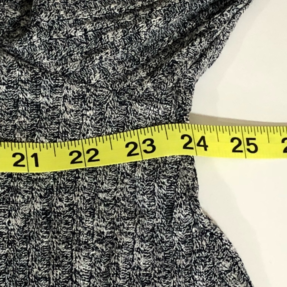 Style &n Co Cowl Neck Marled Full Top 3X - Picture 6 of 8